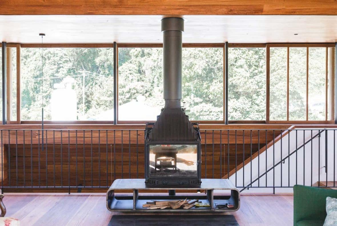 J2Build berry mountain house kitchen fireplace
