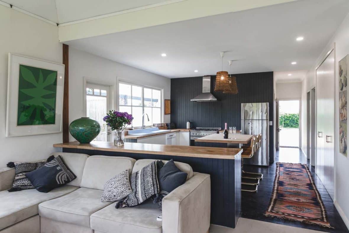 J2 Build Jaspers Brush kitchen