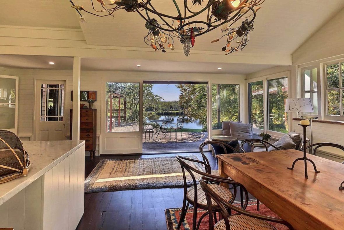J2 Build Jerrara house renovation dining